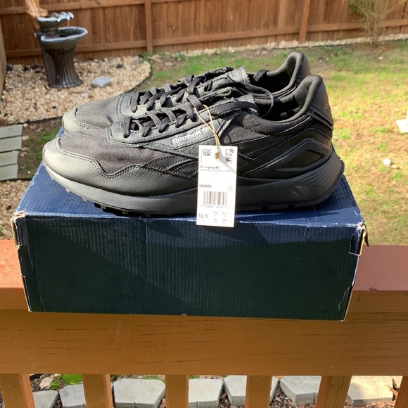 Reebok Men's Classic Leather Legacy AZ | Size 12.5 | Black # H68650 - Picture 4 of 16